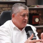 Guimarães chama de “gritaria” a proposta da oposição para pautar anistia a Bolsonaro e critica tentativa de pressão