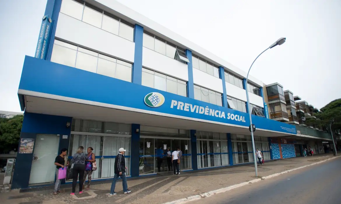 INSS propõe acordo para devolver descontos ilegais e beneficiários poderão ser ressarcidos