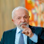 Lula anuncia crédito de R$ 30 bilhões para exportadores afetados por tarifaço de Trump e promete buscar novos mercados