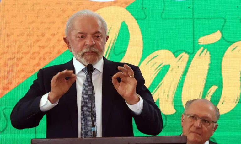 Lula envia ao Congresso projeto para regulamentar redes sociais e responsabilizar plataformas digitais