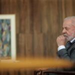 Lula anuncia envio ao Congresso de proposta para regulamentar big techs e combater abusos nas plataformas digitais