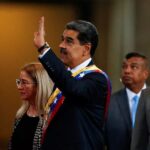 EUA enviam frota militar ao Caribe após ameaças contra Maduro; Venezuela reage e põe Forças Armadas em alerta