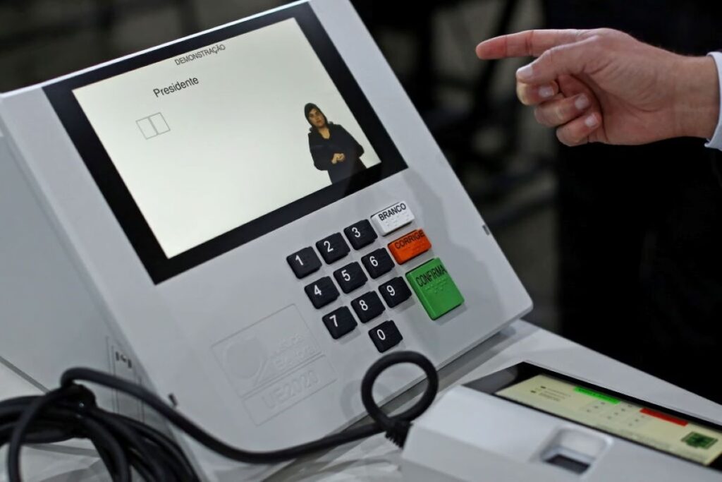 Senado adia novamente votação de projeto que altera Lei da Ficha Limpa por falta de consenso