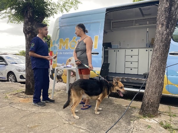 Crato divulga cronograma do VetMóvel para agosto com atendimento gratuito em 21 localidades do município