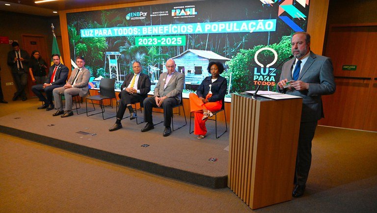 Governo Federal projeta 400 mil novas ligações do Luz Para Todos até 2028, com foco na Amazônia Legal