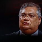 Flávio Dino aciona PF após receber ameaças por voto no STF contra Bolsonaro e aliados