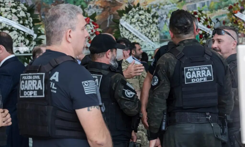 Polícia identifica dois suspeitos do assassinato do ex-delegado-geral de SP Ruy Fontes em Praia Grande