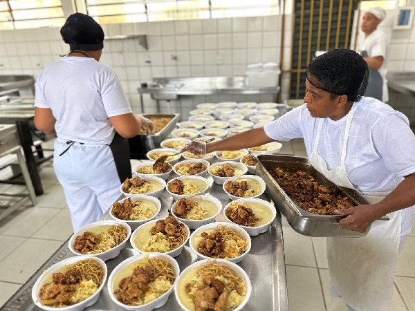 Restaurante Popular do Crato reabre reformado e garante 12 mil refeições mensais a preço simbólico