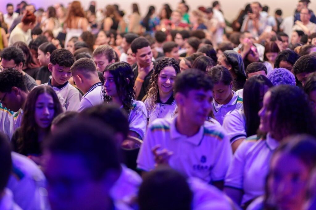 Alece lança programa “Ceará de Valores” para jovens com prêmios de até R$ 15 mil em projetos de inovação