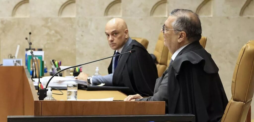STF inicia julgamento do “núcleo de desinformação” e pode criar jurisprudência inédita sobre fake news contra as urnas