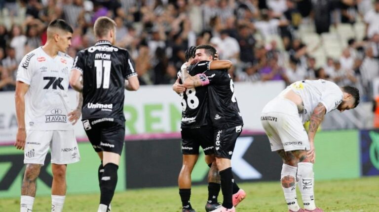 Ceará vence o Santos por 3x0 no Castelão, volta ao G10 da Série A e empolga torcida alvinegra