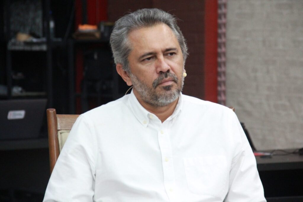 Ceará recebe antídoto contra intoxicação por metanol e reforça fiscalização de bebidas no estado