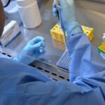 Brasil confirma 17 casos de intoxicação por metanol; outros 200 seguem em investigação, diz Ministério da Saúde