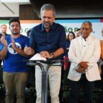 Elmano amplia CNH Popular com 3 mil novas vagas para estudantes de escolas públicas no Ceará