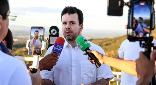 Barbalha assina ordem de serviço para construção de 150 casas do Minha Casa, Minha Vida nesta sexta (24)