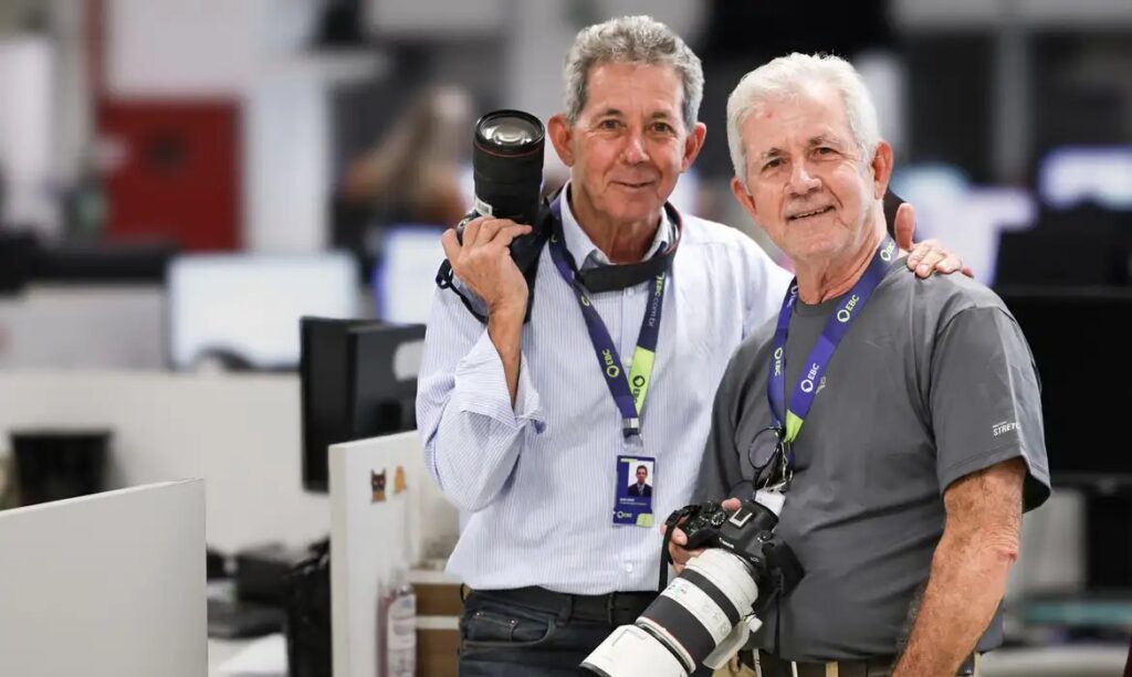Irmãos fotógrafos Antonio e José Cruz se aposentam após 45 anos de contribuição à comunicação pública