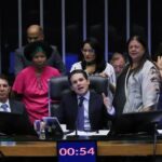 Câmara aprova regras para ações no STF e restringe acesso de partidos às ações de constitucionalidade