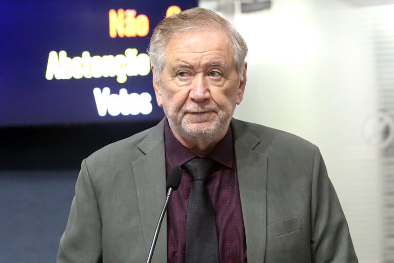 moesio loiola