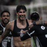 Ceará vence Fluminense por 2 a 0, se afasta do Z-4 e retoma confiança antes do Clássico-Rei