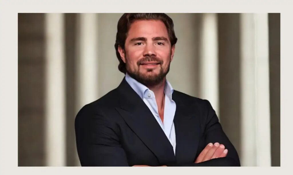 Dono do Banco Master, Daniel Vorcaro, é preso pela PF em Guarulhos durante operação contra títulos falsos