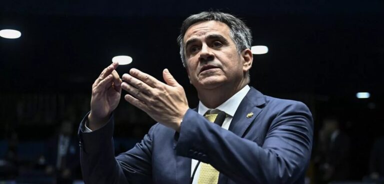 Ciro Nogueira é apontado como principal aliado político de Daniel Vorcaro, dono do Banco Master preso pela PF 10 Ciro Nogueira é apontado como principal aliado político de Daniel Vorcaro, dono do Banco Master preso pela PF