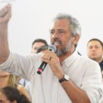 Elmano promete enviar à Alece proposta de isenção de ICMS para mototaxistas na compra de motos até o fim do ano