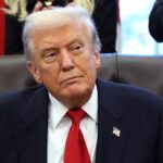 Trump sanciona lei que encerra shutdown de 43 dias, o mais longo da história dos EUA, e garante verba até 2026