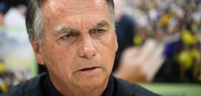 Exame contradiz defesa e aponta bom estado de saúde de Bolsonaro após prisão