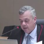 Relator do TRE-CE vota por manter cassação de Glêdson Bezerra e Tarso Magno; julgamento é adiado após pedido de vista