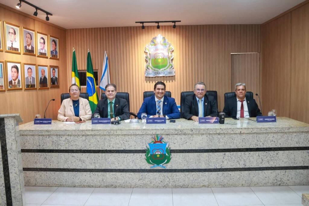 Câmara do Crato aprova 13 projetos e dezenas de requerimentos nesta semana