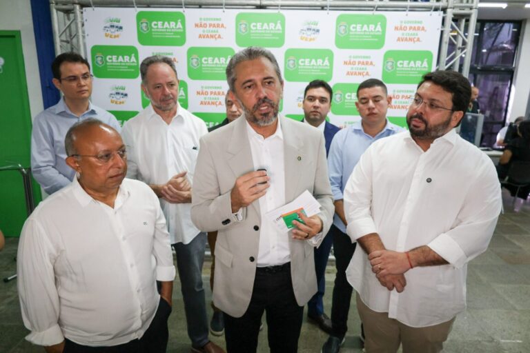 Governo Elmano gerou mais de 161 mil empregos nos últimos 3 anos 5 VaiVem