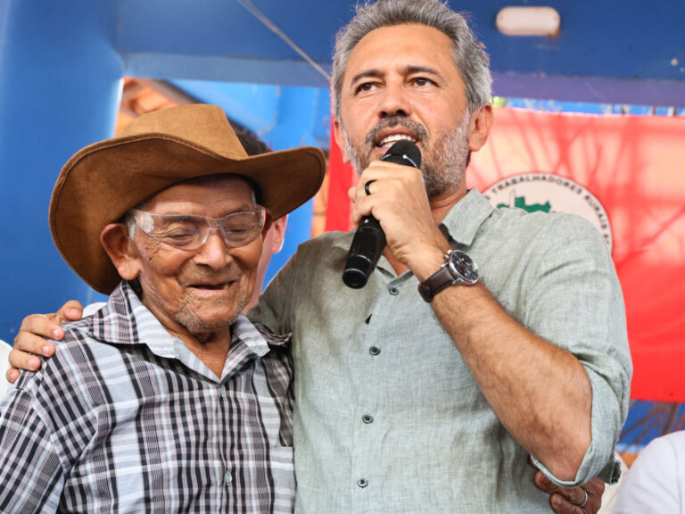 Com investimento no turismo comunitário, governador Elmano de Freitas delimita poligonal de unidade de conservação em Amontada 4 amontada