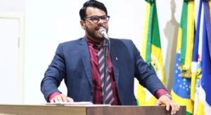 Márcio Joias lança pré-candidatura a deputado estadual e anuncia novas licenças para suplentes em Juazeiro do Norte