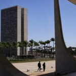 Decisão de Gilmar Mendes sobre impeachment de ministros do STF reacende crise com Congresso e provoca ofensiva parlamentar