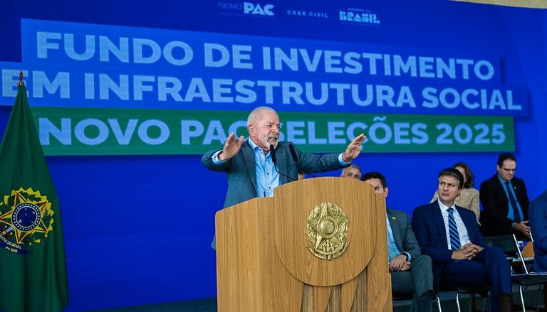 Lula anuncia R$ 39 bilhões para educação, saúde e saneamento e diz: “Nunca um governo entregou tanto”