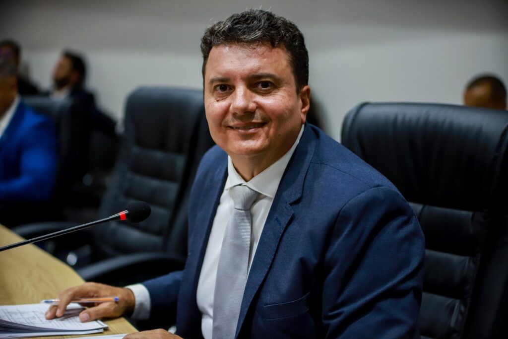 Capitão Vieira: um mandato à serviço do povo de Juazeiro do Norte 1 p.23