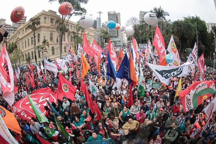 Sindicalização cresce e atinge 8,9% em 2024 após anos de queda 1 p.24