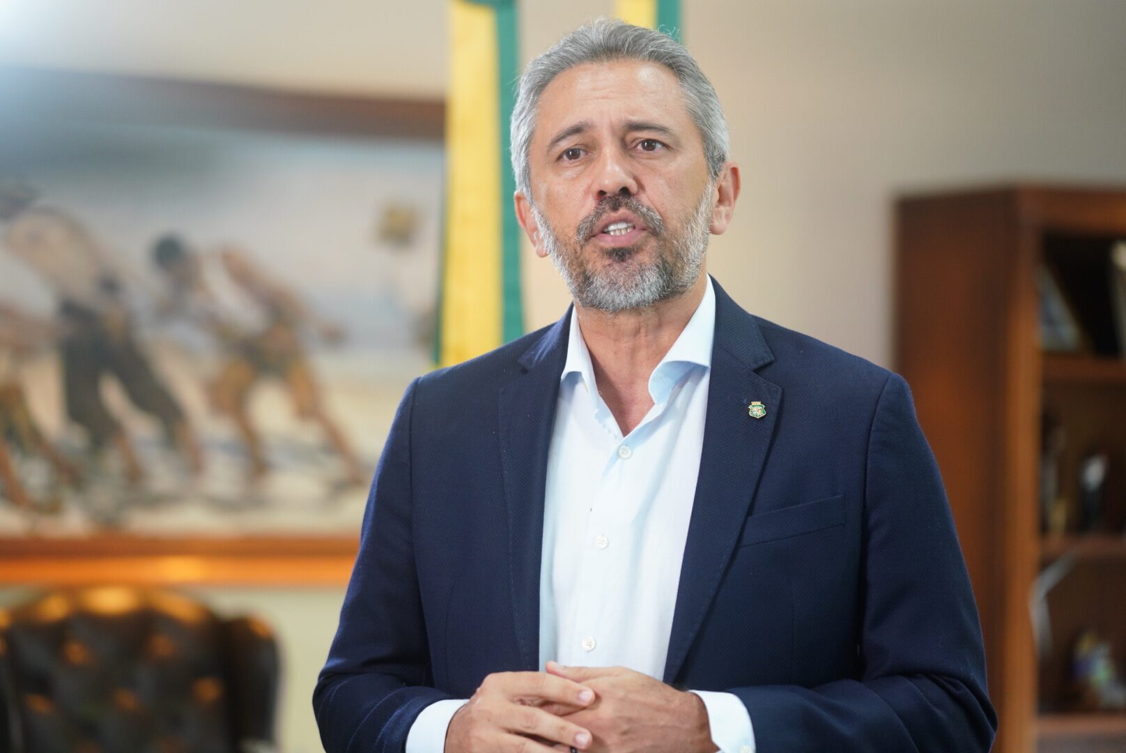 pagina 11 politica governador elmano de freitas