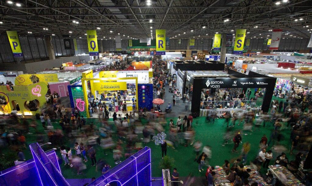 página 15- coluna nordestinados a ler lucianna bessa