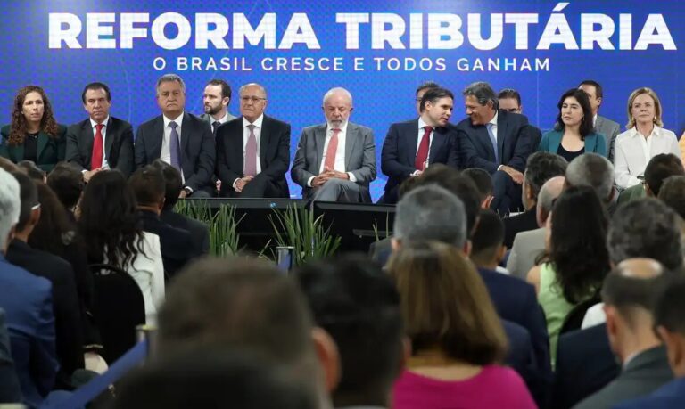 Lula sanciona etapa final da reforma tributária, cria comitê gestor do IBS e lança plataforma digital do novo sistema