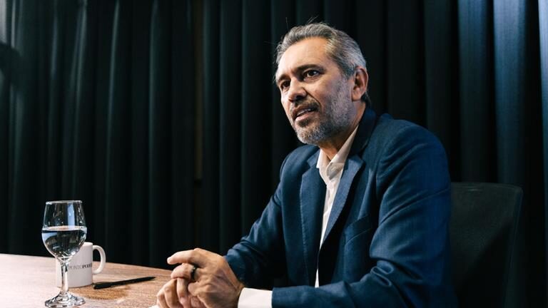 Cid Gomes deu aval para aliança do governo com Moses Rodrigues, afirma Elmano