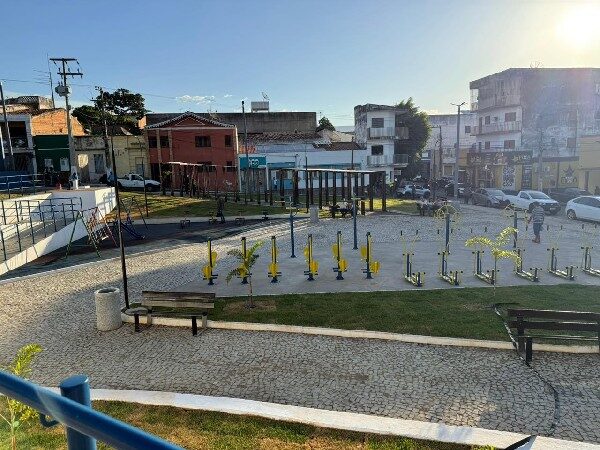 Crato entrega primeira etapa da revitalização do Largo da RFFSA e inaugura Centro Cultural do Araripe
