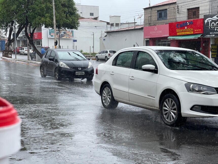 Missão Velha e Juazeiro do Norte registram os maiores volumes de chuva no Cariri neste domingo (18)