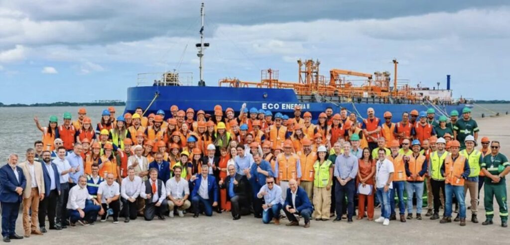 Lula defende soberania energética ao assinar contratos da Petrobras para novos navios e investimentos de R$ 2,8 bilhões