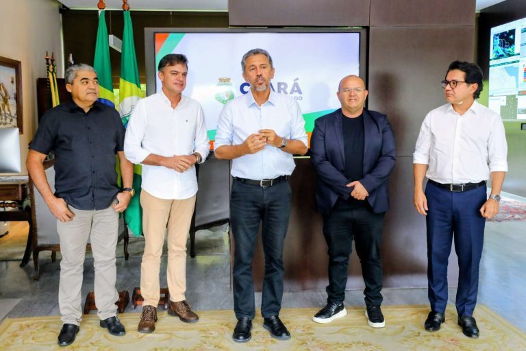 Elmano anuncia investimento de R$ 29 milhões para garantir segurança hídrica em cidades do Cariri