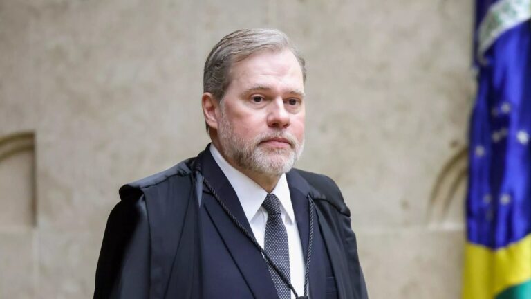 Investigadores veem situação de Toffoli no caso Master como insustentável e alertam para risco institucional no STF