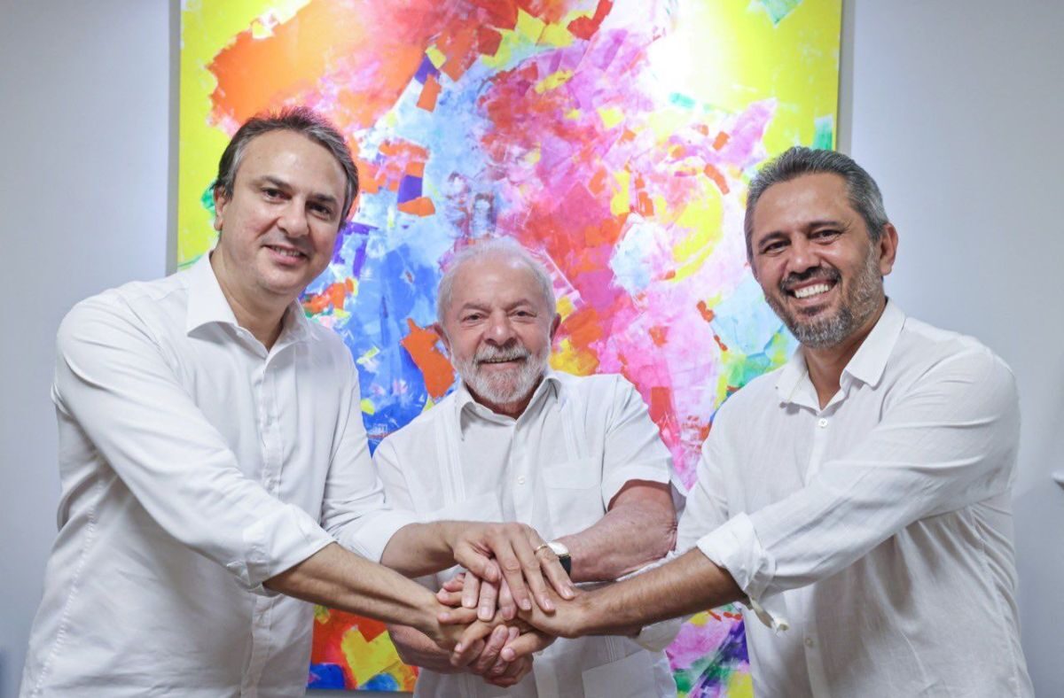 p.1 Elmano trabalha para ampliar palanque e consolidar projeto de reeleicao