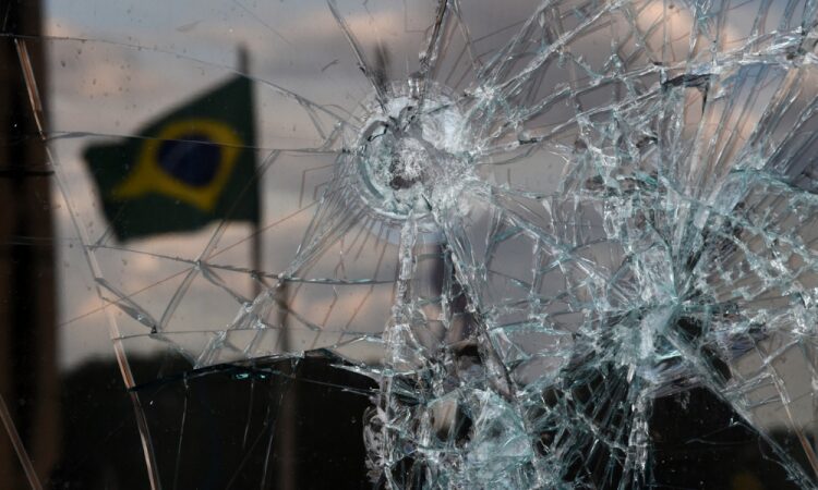 p.2.1 - 8 de janeiro de 2023 nunca mais_o Brasil quer democracia