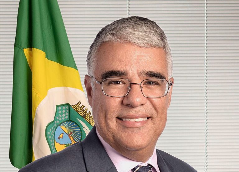 p.4 - Pelo Novo, Eduardo Girão intensifica articulações e mira o Governo do Ceará