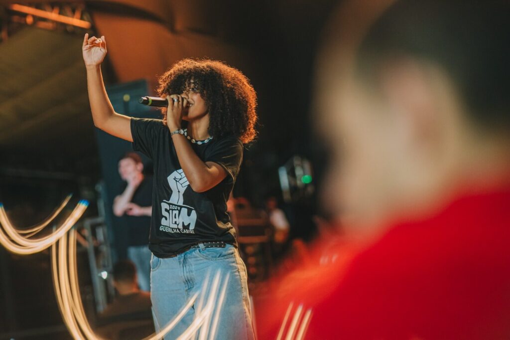 p.7 - Baile do Dextape reúne rede de coletivos e artistas do Cariri na comunidade do Gesso